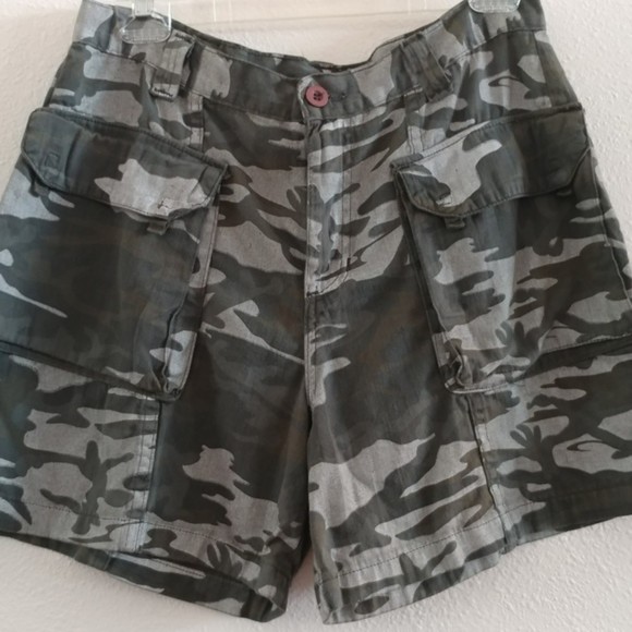 Michael g camo shorts Sz 13 - Picture 15 of 15